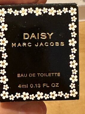 Marc Jacob’s Daisy